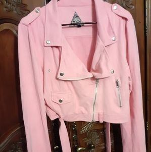 💝2/$15💝Signature Pink Cropped Soft Jacket Large
